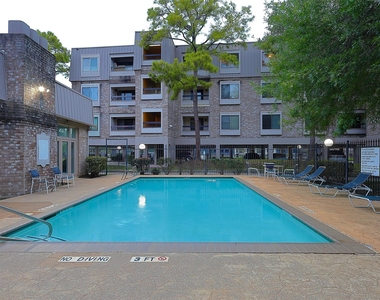 2209 S Braeswood Boulevard - Photo Thumbnail 12