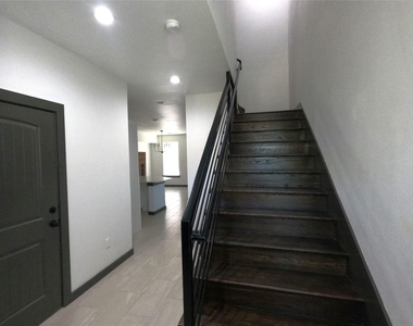 5334 Rapido Road - Photo Thumbnail 1