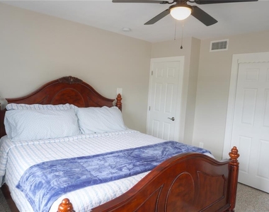 104 163rd Avenue - Photo Thumbnail 10