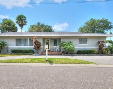 104 163rd Avenue - Photo Thumbnail 2