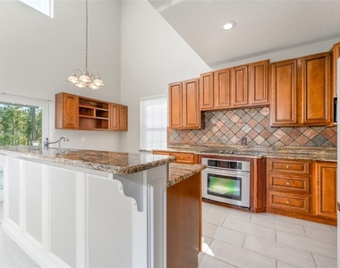 11302 Hoot Owl Court - Photo Thumbnail 4