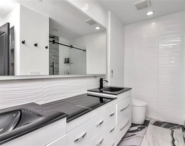 1209 E Cumberland Avenue - Photo Thumbnail 70