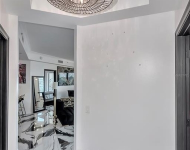1209 E Cumberland Avenue - Photo Thumbnail 6