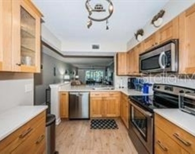 6294 Bahia Del Mar Circle - Photo Thumbnail 7