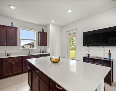 9412 Sw 53rd Place - Photo Thumbnail 1