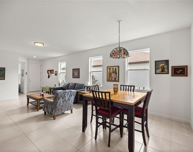 9412 Sw 53rd Place - Photo Thumbnail 3
