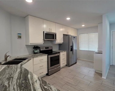 1650 1st Avenue W - Photo Thumbnail 5
