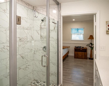 4311 126th Street W - Photo Thumbnail 8