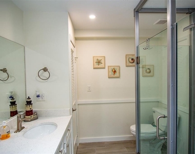 4311 126th Street W - Photo Thumbnail 9