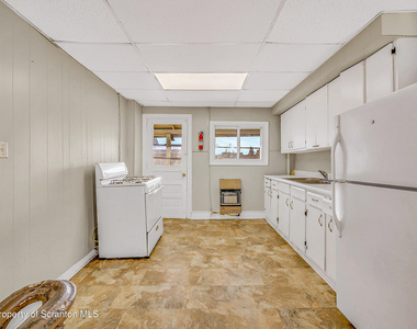 1011 Washburn Street - Photo Thumbnail 5