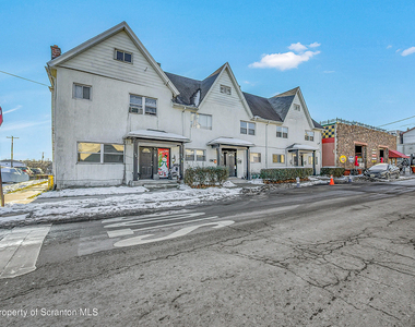 1011 Washburn Street - Photo Thumbnail 11