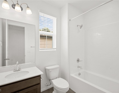 10140 Gabby Glen Street - Photo Thumbnail 14