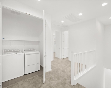 10140 Gabby Glen Street - Photo Thumbnail 12