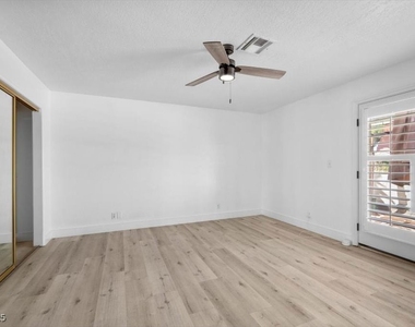 1695 Montessouri Street - Photo Thumbnail 22