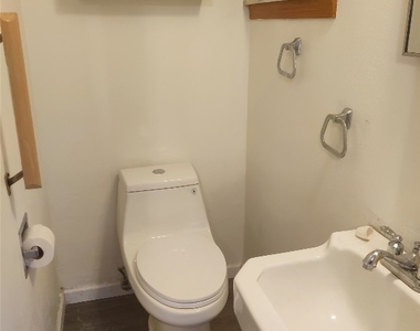 809 Murray Hill Road - Photo Thumbnail 19
