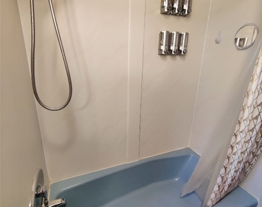 809 Murray Hill Road - Photo Thumbnail 16