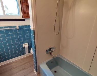 809 Murray Hill Road - Photo Thumbnail 15
