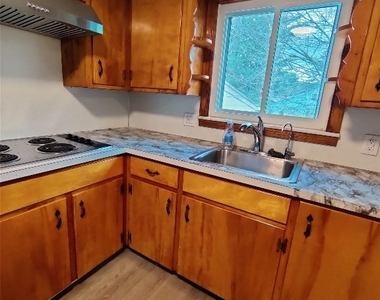 809 Murray Hill Road - Photo Thumbnail 11