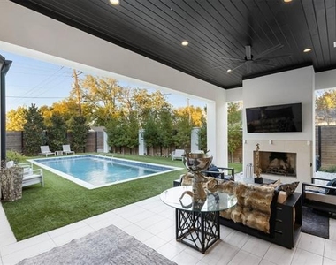 3771 Almazan Drive - Photo Thumbnail 15