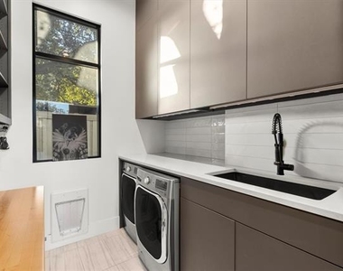3771 Almazan Drive - Photo Thumbnail 14