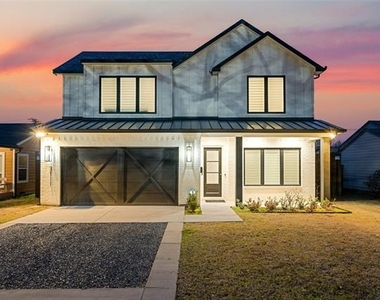 3111 Hedgerow Drive - Photo Thumbnail 16