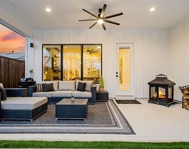 3111 Hedgerow Drive - Photo Thumbnail 8