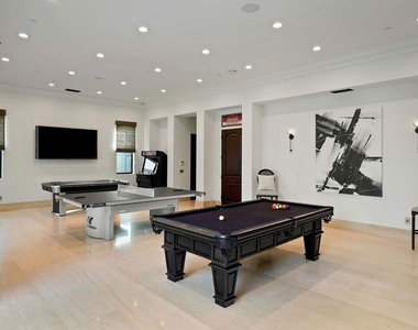 20101 Cypress Street - Photo Thumbnail 24