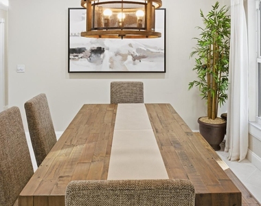 1905 Meadow Court - Photo Thumbnail 21