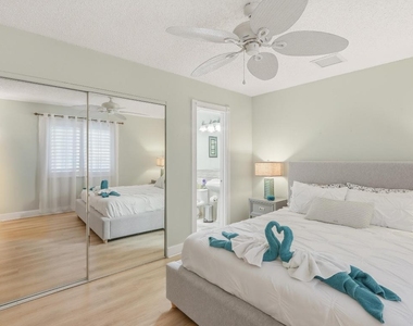 1905 Meadow Court - Photo Thumbnail 22