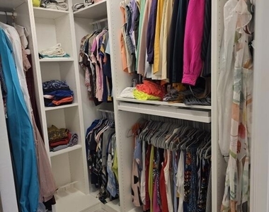 527 Se Vallarta Drive - Photo Thumbnail 15