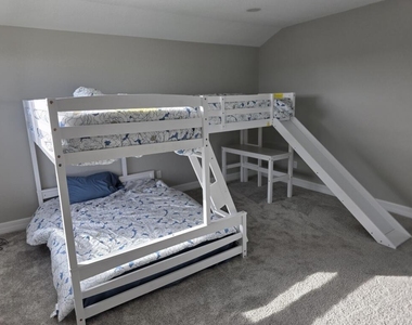 527 Se Vallarta Drive - Photo Thumbnail 53