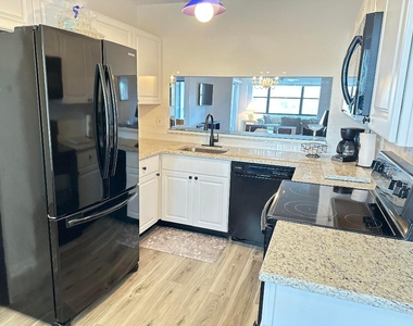 7593 Tahiti Lane - Photo Thumbnail 1