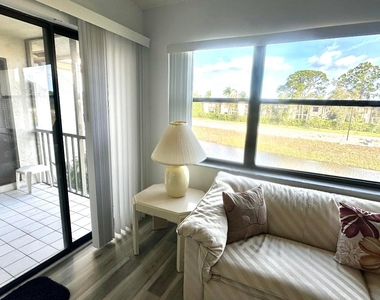 7593 Tahiti Lane - Photo Thumbnail 17