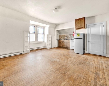 1020 W Main Street - Photo Thumbnail 13