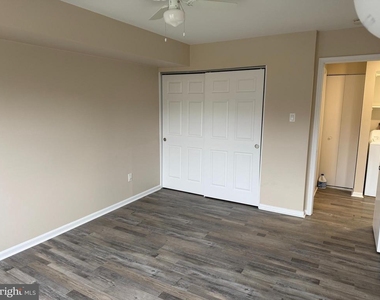 4513-15 Rosemarie Drive - Photo Thumbnail 14