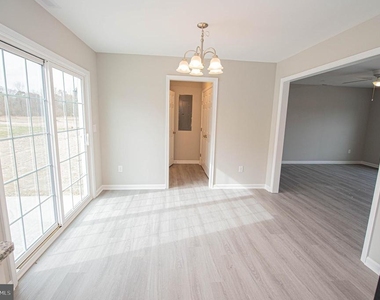 242 Morgans Court - Photo Thumbnail 21