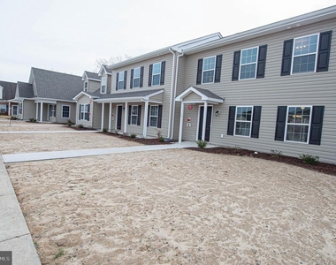 242 Morgans Court - Photo Thumbnail 3