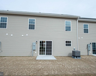 242 Morgans Court - Photo Thumbnail 5