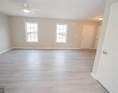 242 Morgans Court - Photo Thumbnail 29