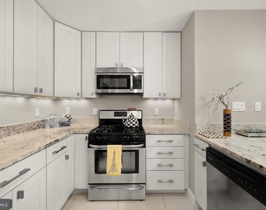 1135 6th Street Nw - Photo Thumbnail 16