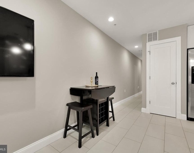 1135 6th Street Nw - Photo Thumbnail 11