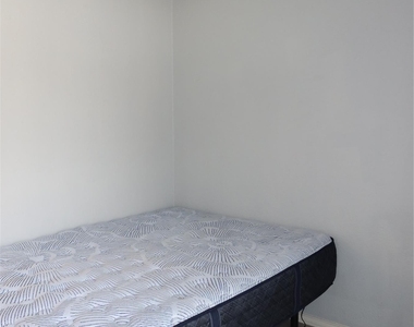 2802 Nueces St - Photo Thumbnail 8