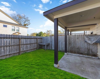 4903 Mallow Street - Photo Thumbnail 3