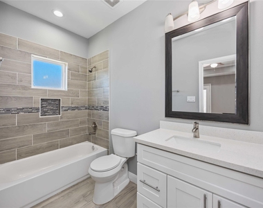 4903 Mallow Street - Photo Thumbnail 2