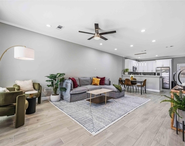 4903 Mallow Street - Photo Thumbnail 4