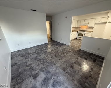 2708 Broadway - Photo Thumbnail 7