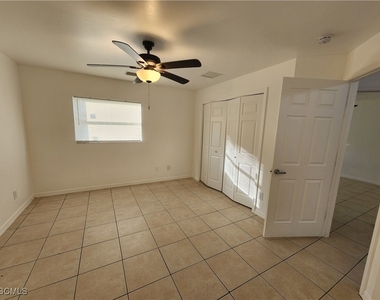 1248 Columbus Boulevard - Photo Thumbnail 3