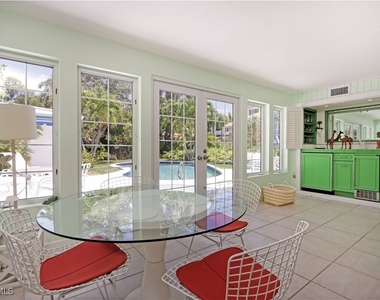 361 1st Avenue N - Photo Thumbnail 11