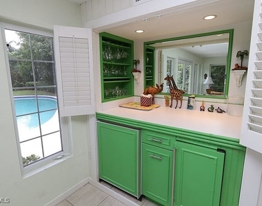 361 1st Avenue N - Photo Thumbnail 12