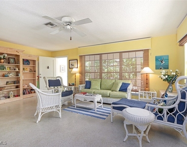 361 1st Avenue N - Photo Thumbnail 5